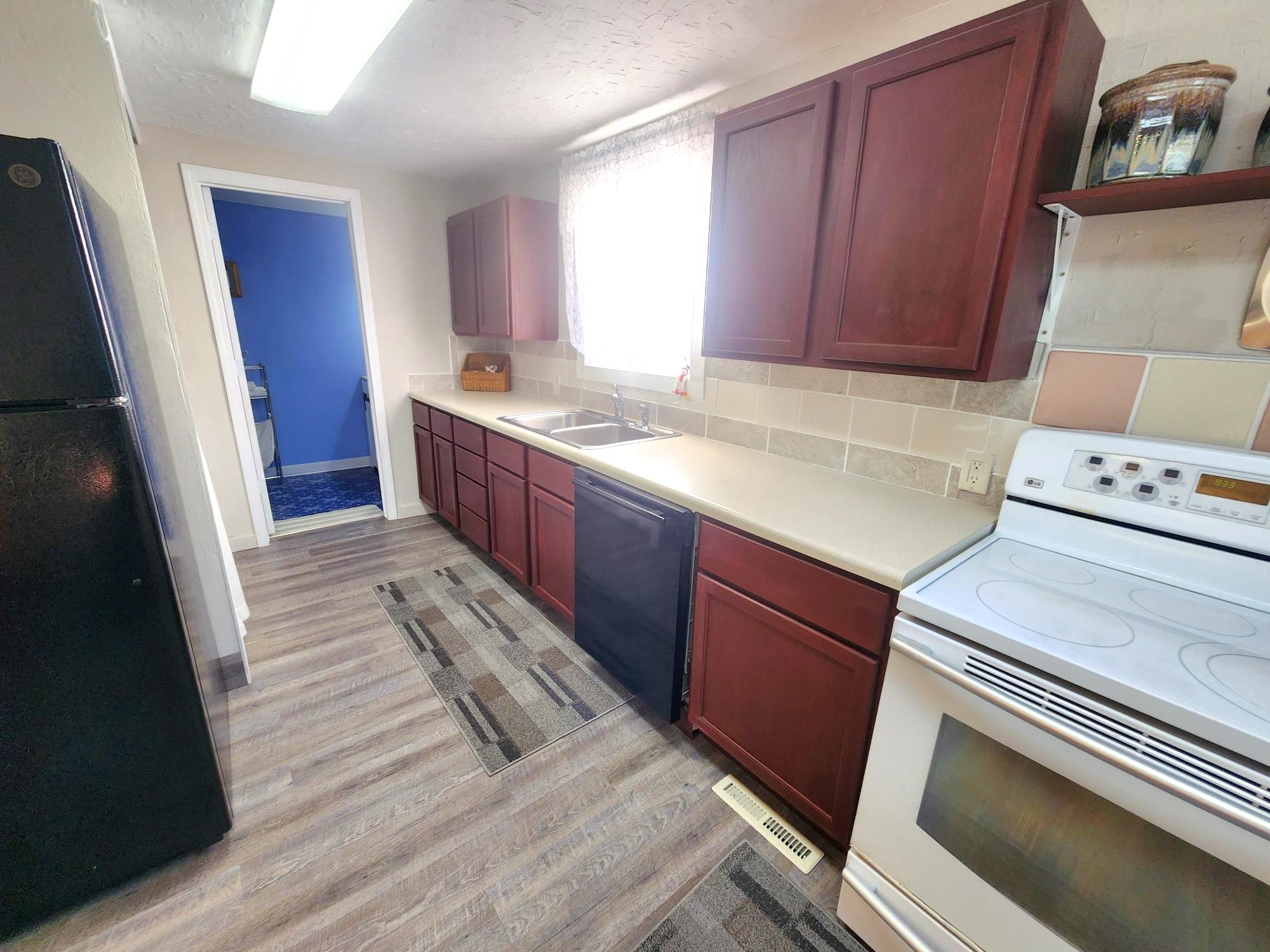 622 E 3rd St, Miller Coss Agency, Inc.