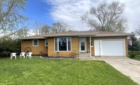 219 E 4th St, Miller